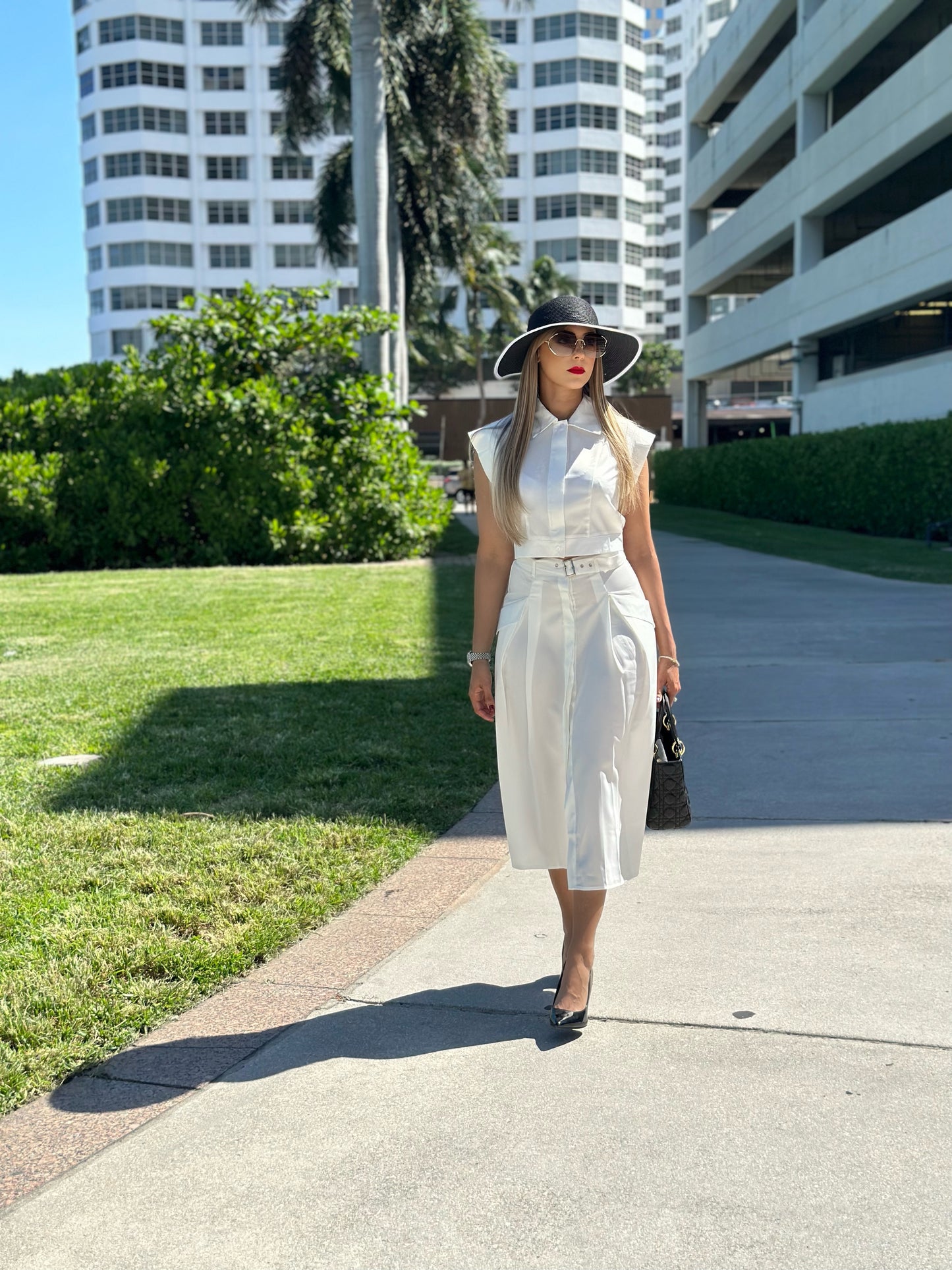 White fancy set