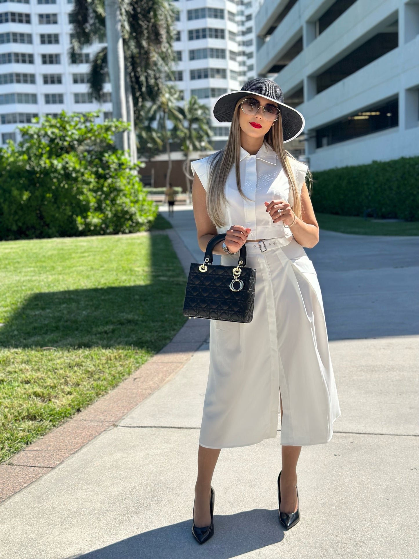 White fancy set
